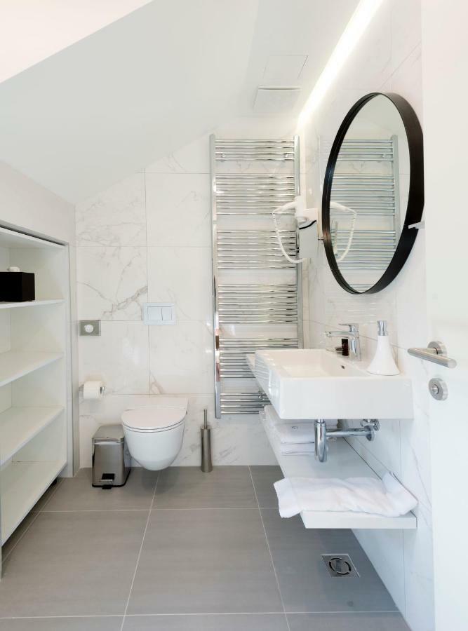 Hotel Gradska Cetinje Luaran gambar