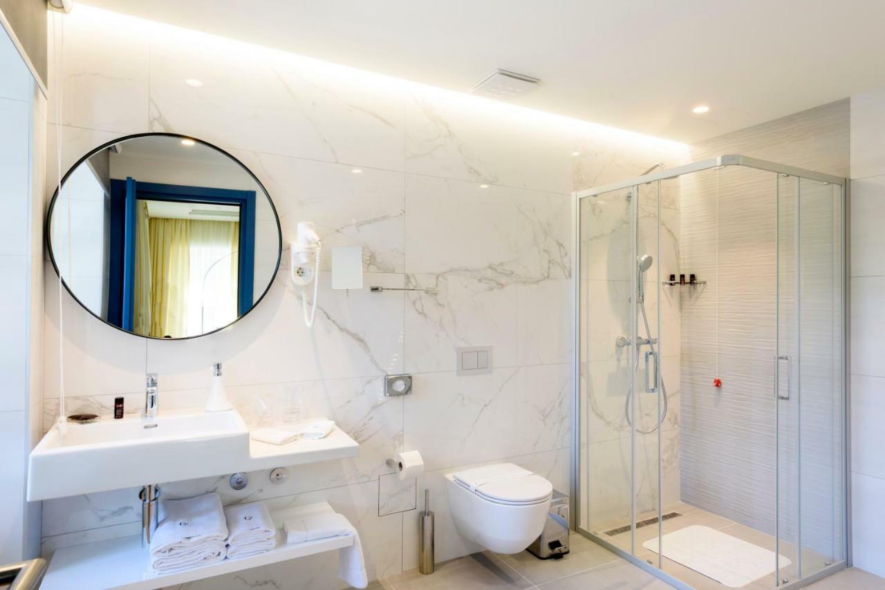 Hotel Gradska Cetinje Luaran gambar