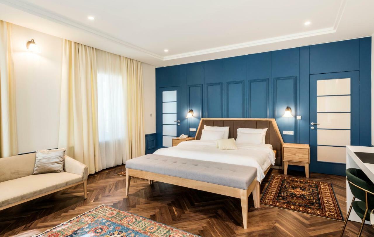 Hotel Gradska Cetinje Luaran gambar